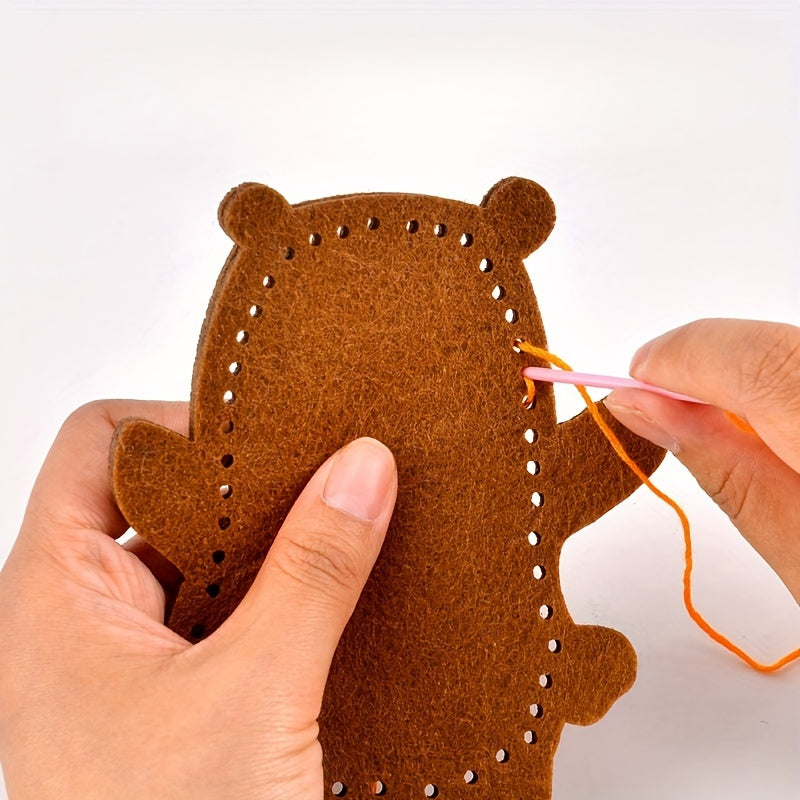 6 Stück DIY-Nähset für Kinder – Kreatives Bastelset aus Vliesstoff mit bunter Box, handgefertigtem Anhänger & Puppenornament