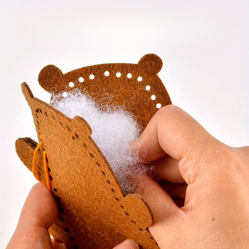 6 Stück DIY-Nähset für Kinder – Kreatives Bastelset aus Vliesstoff mit bunter Box, handgefertigtem Anhänger & Puppenornament